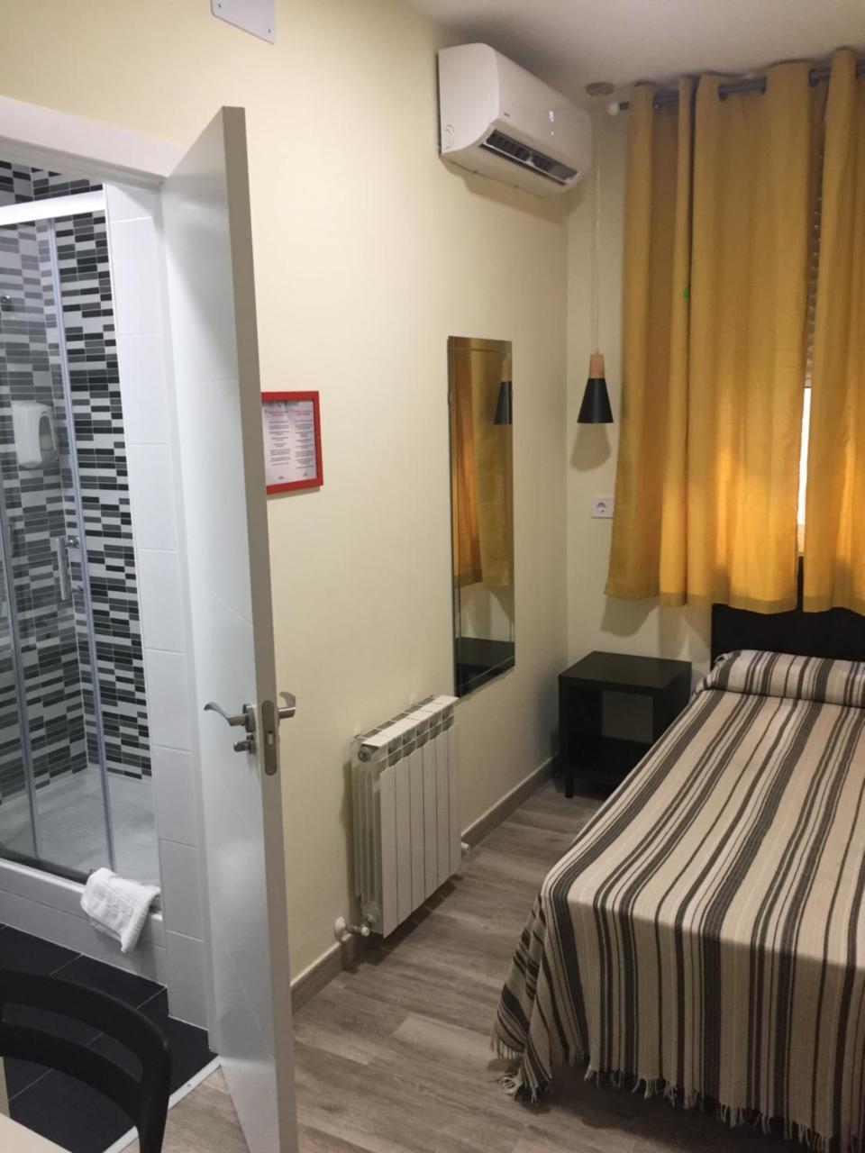 Jqc Rooms Μαδρίτη Εξωτερικό φωτογραφία