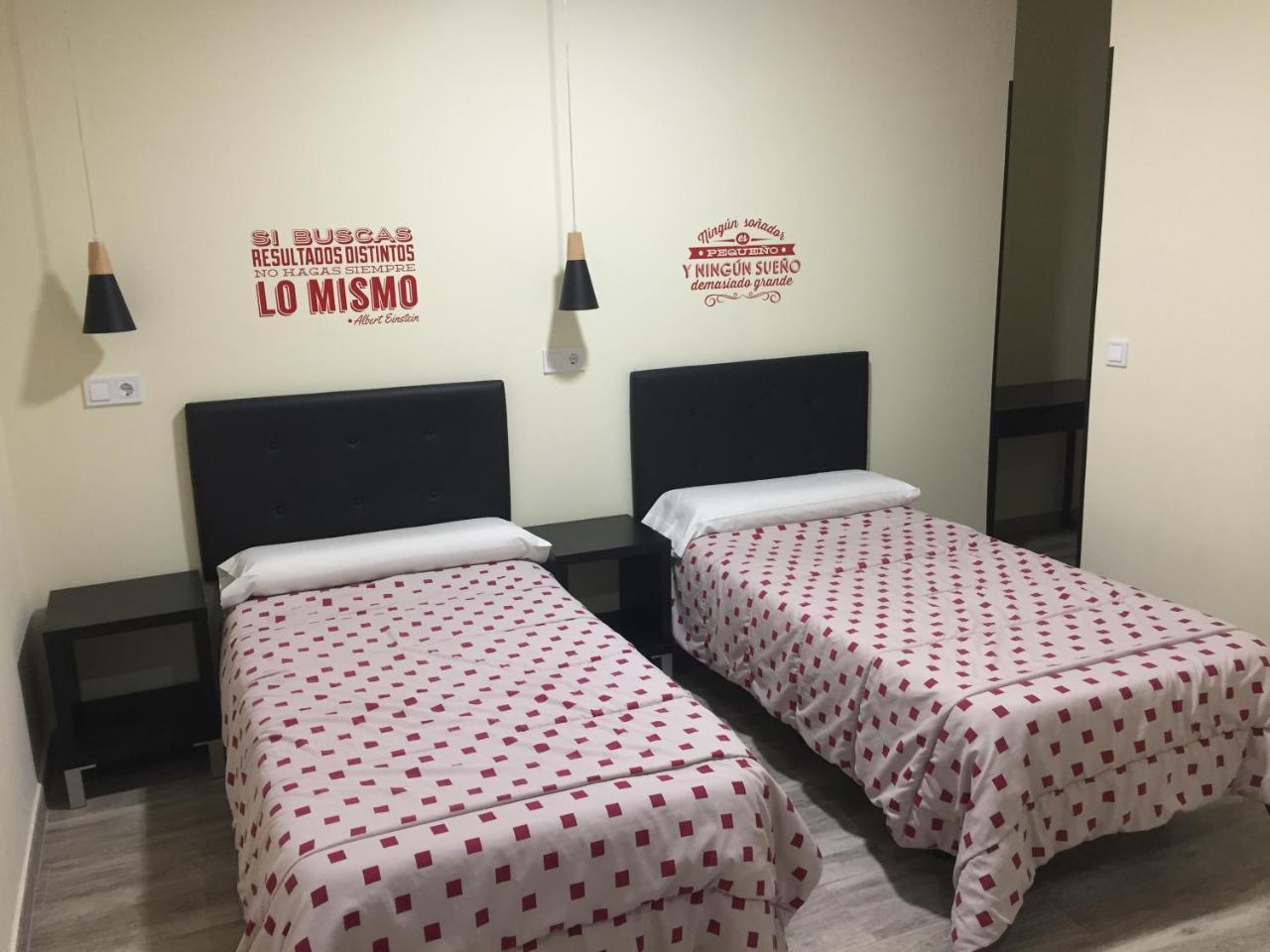 Jqc Rooms Μαδρίτη Εξωτερικό φωτογραφία